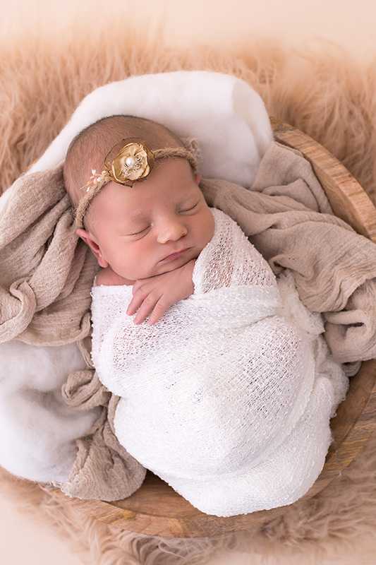 Newborn photographers Cheadle Stockport